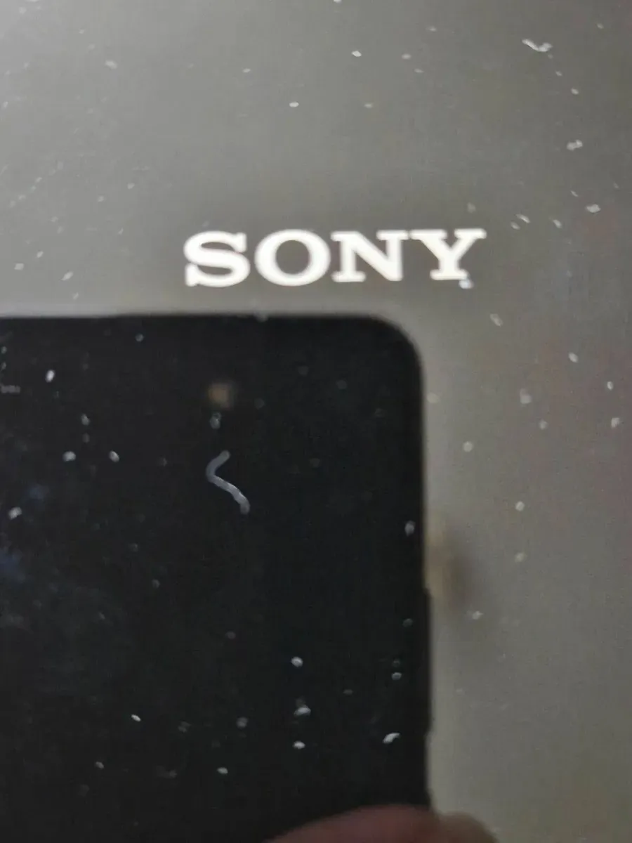 Sony Xperia, Model D6603, 16GB - Image 3