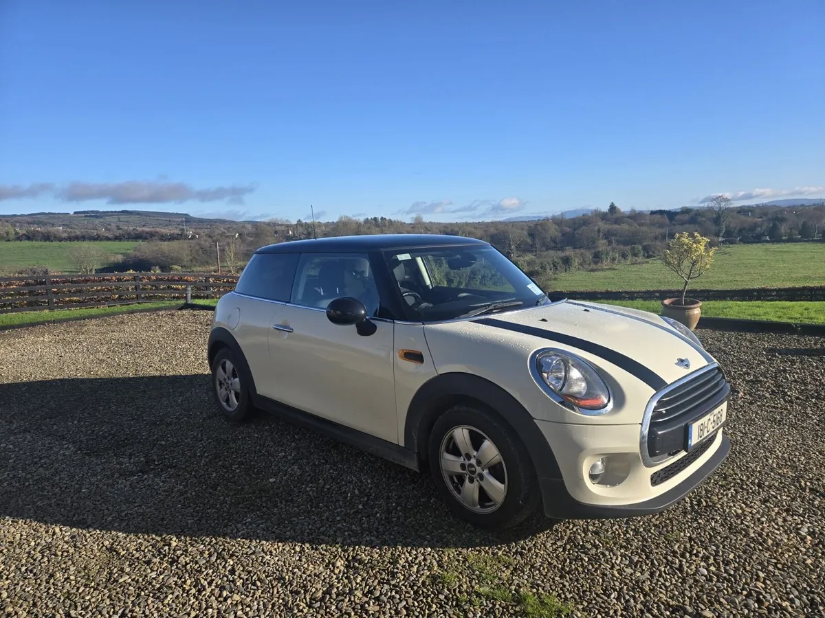 Mini Cooper - Image 2