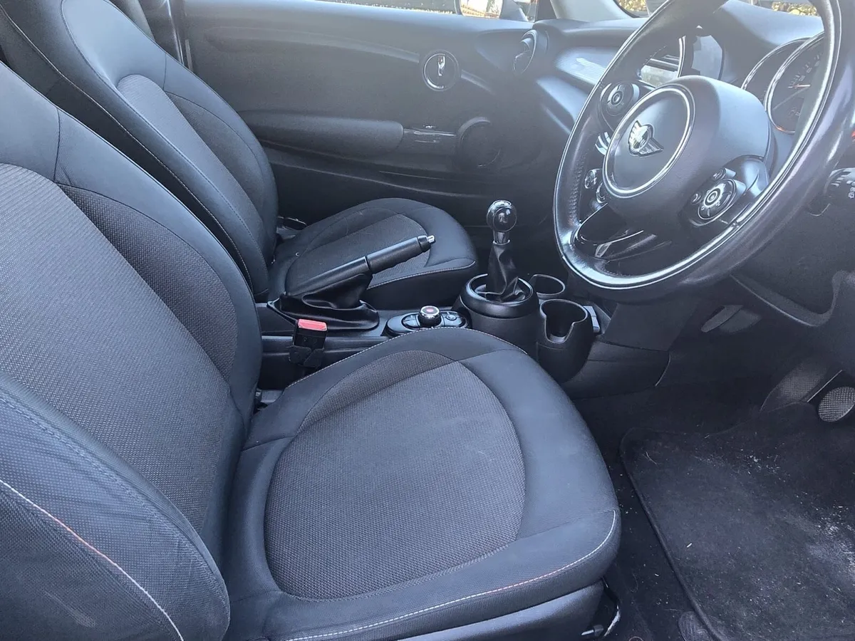 Mini Cooper - Image 4