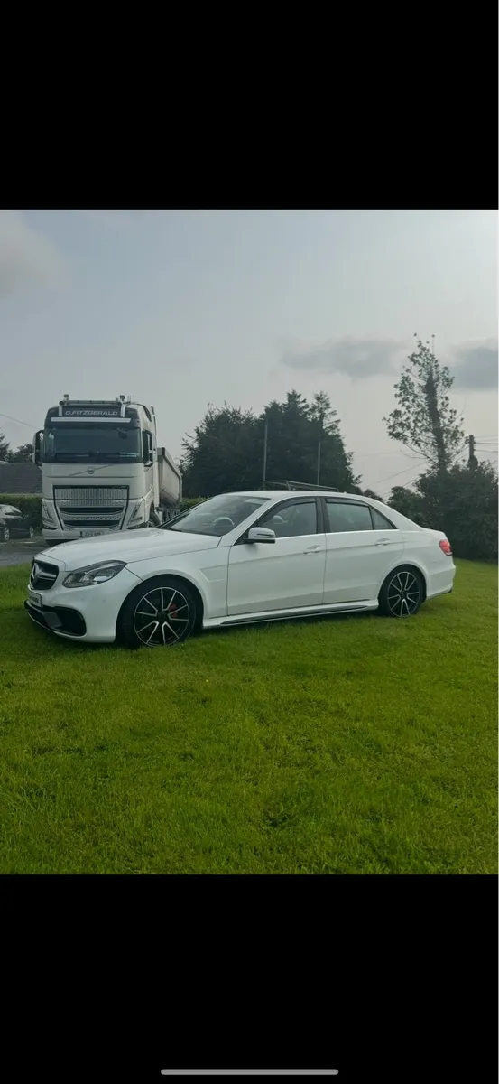 2013 Eclass Mercedes - Image 3