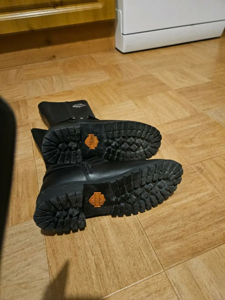 Harley Davidson women's boots - Image 3