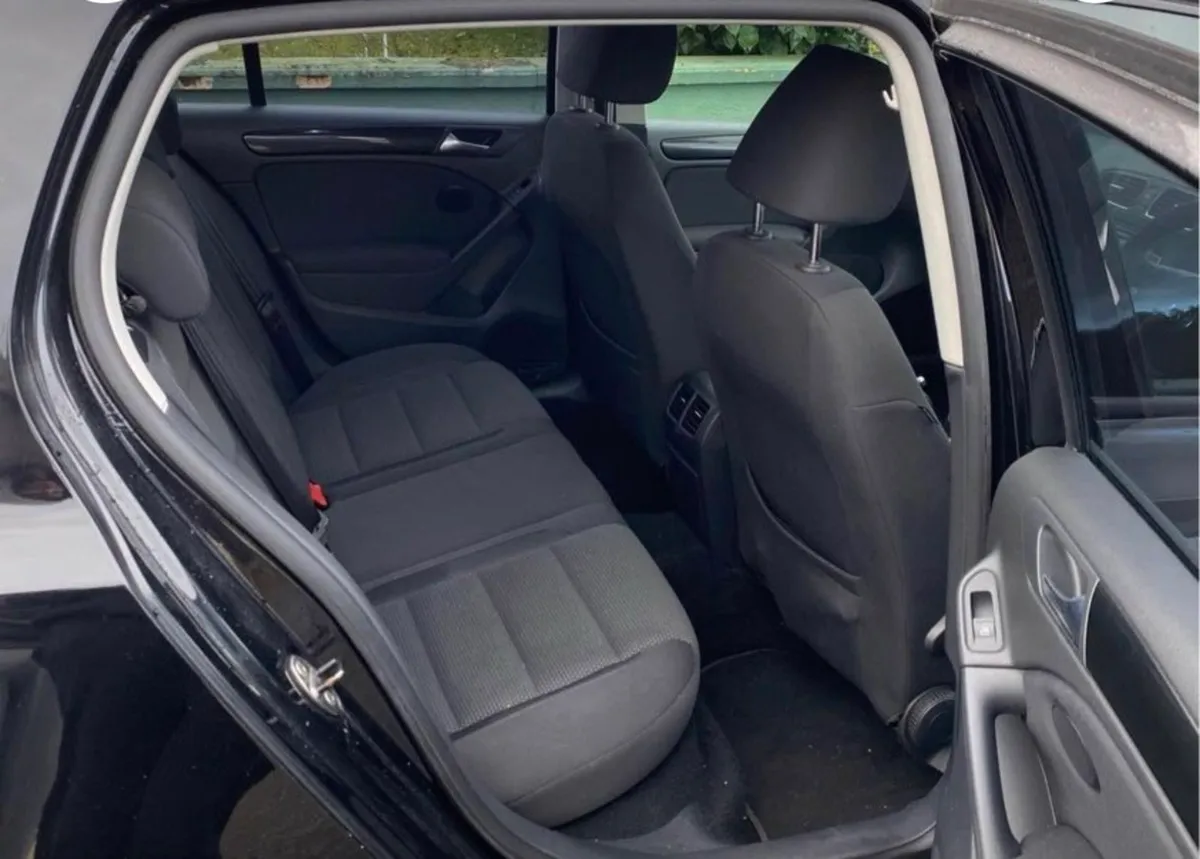 2011 VW Golf 1.6 TDI - Image 3