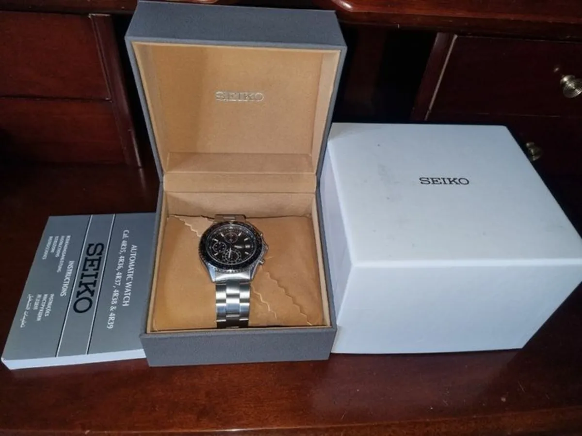 Seiko Flightmaster Pilot Chronograph - Image 1