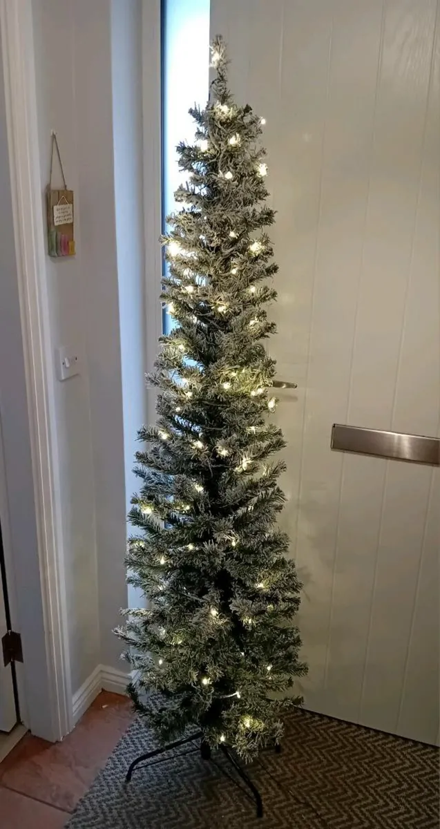 HABITAT 6 Foot Pre-lit Flocked Tree - Image 1