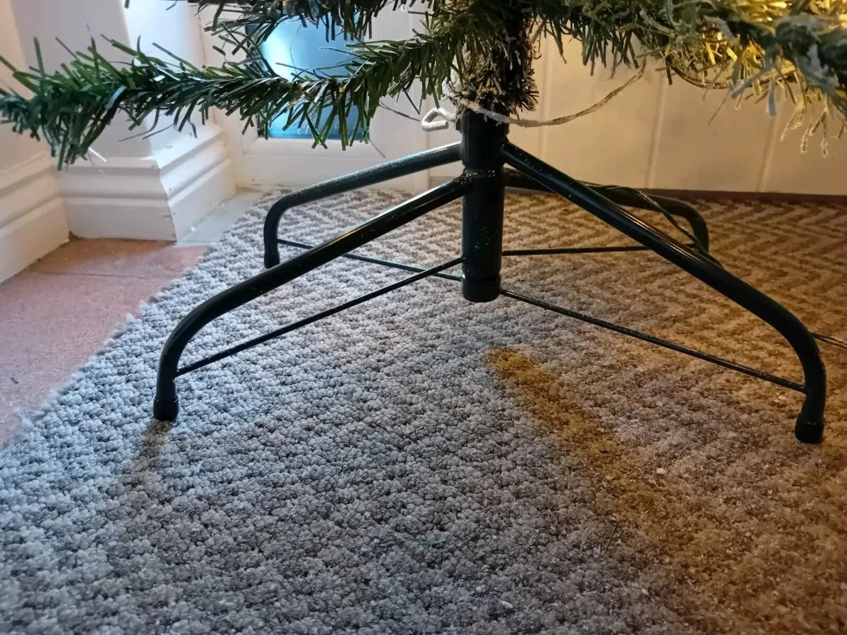 HABITAT 6 Foot Pre-lit Flocked Tree - Image 4