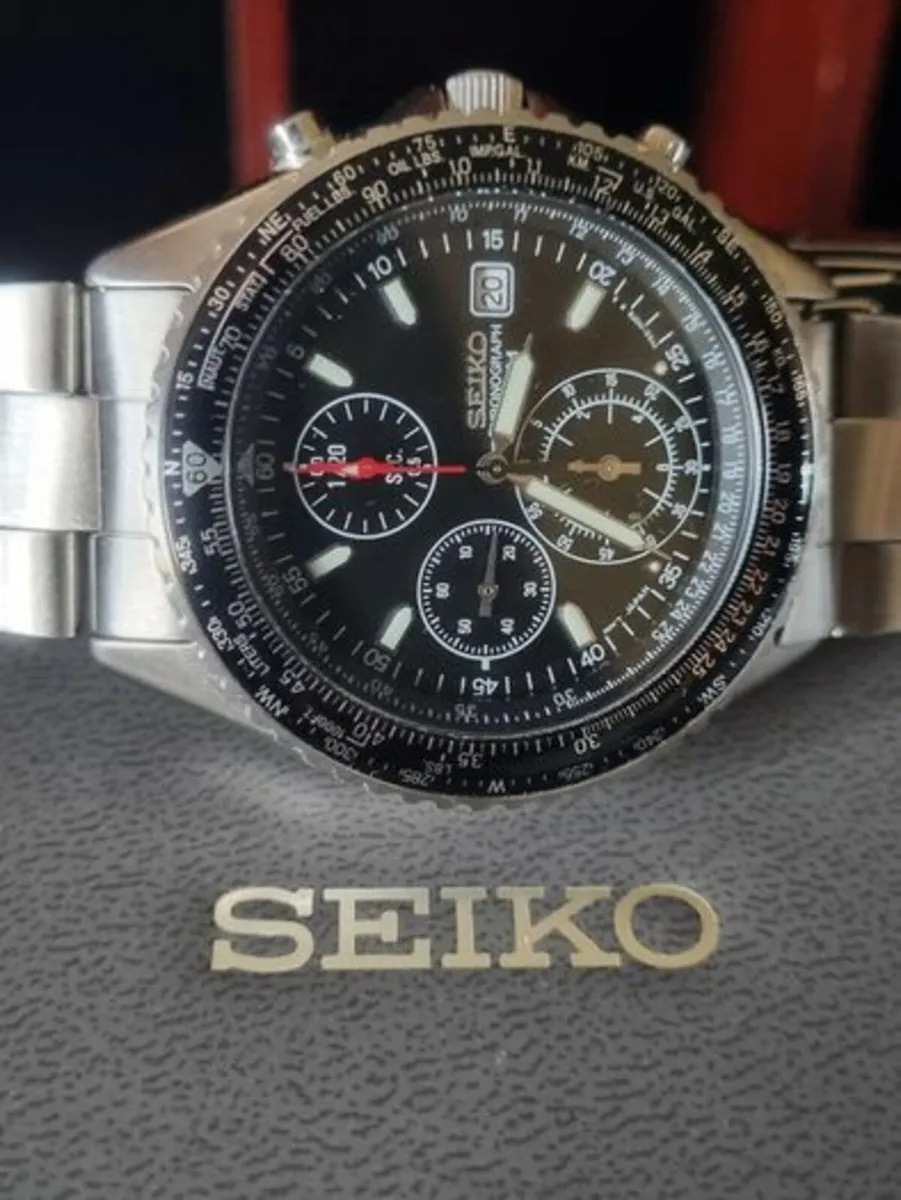 Seiko Flightmaster Pilot Chronograph - Image 4