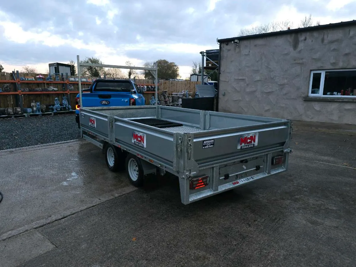 Like new 12ft mcn dropside trailer ramps - Image 3