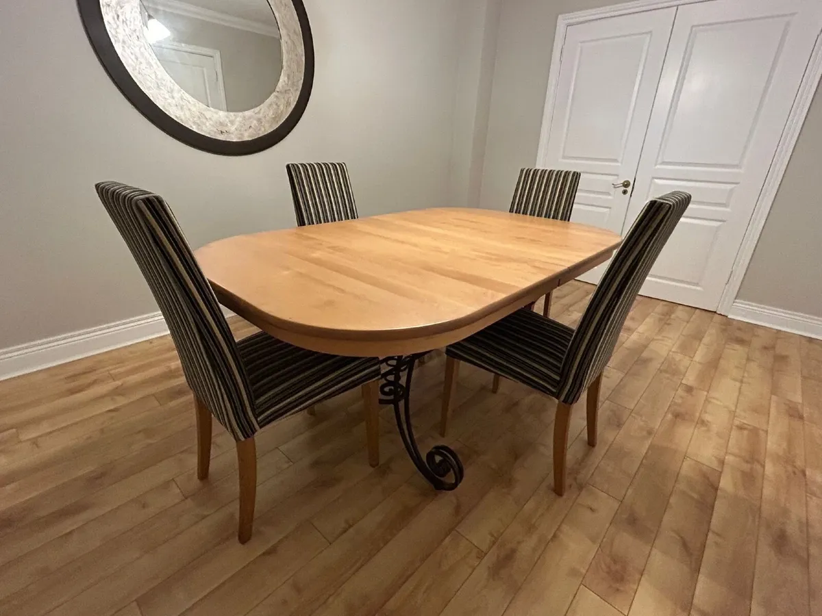 Dining Table and Chairs - Image 3