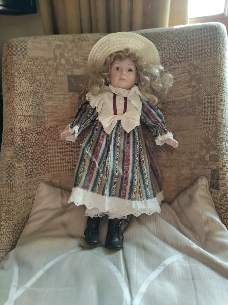 Vintage Porcelain doll - Image 3