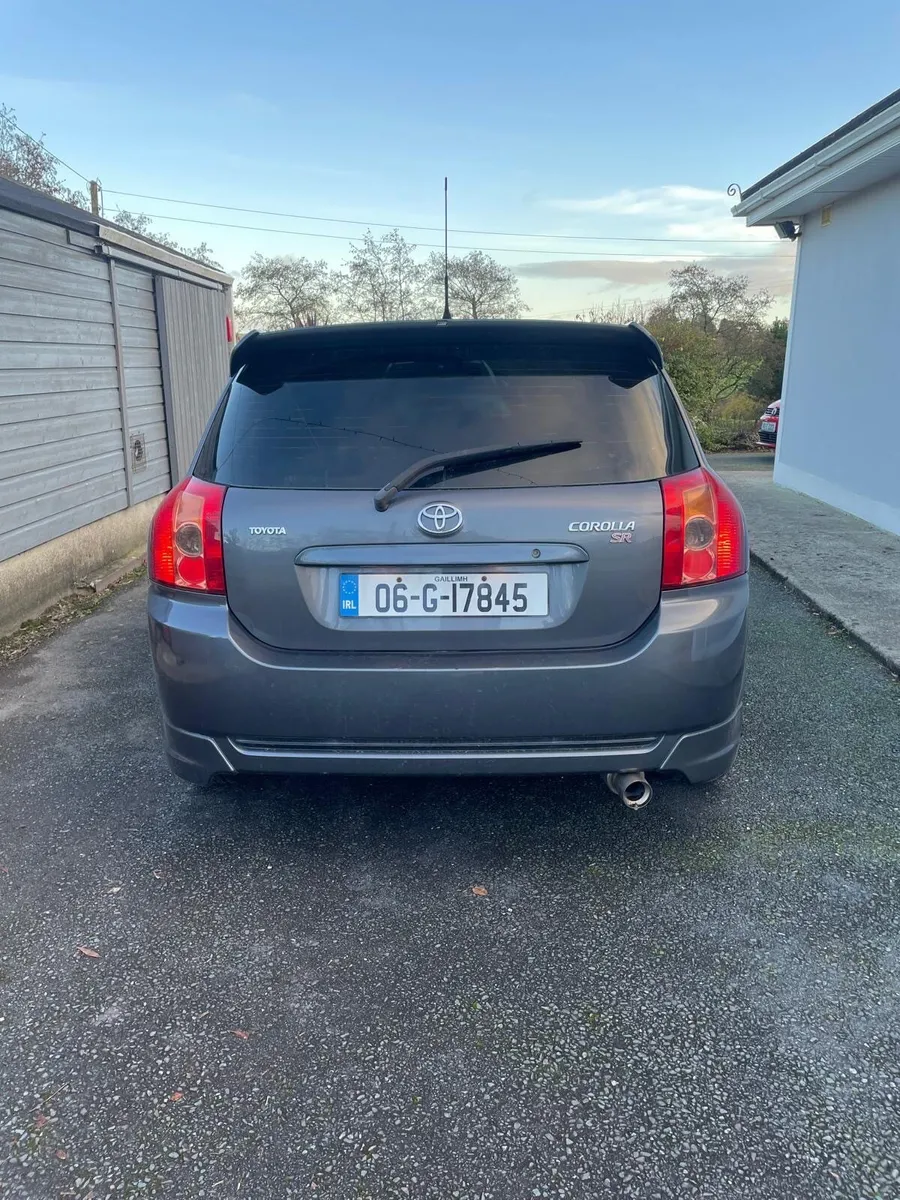 Toyota Corolla 2006 - Image 2