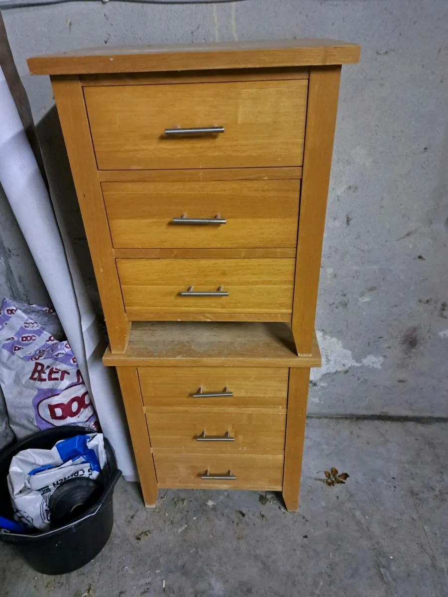 Oak lockers - Image 2