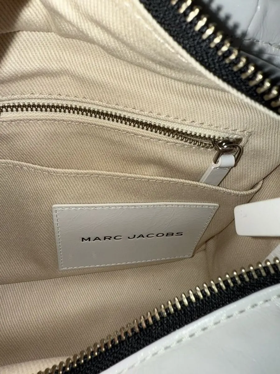 Marc Jacob's - Image 3