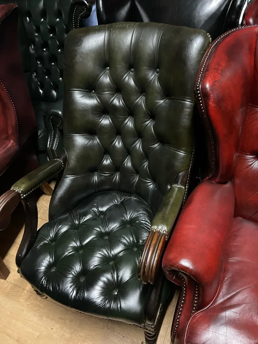 Chesterfield Gainsborough chair - Image 2