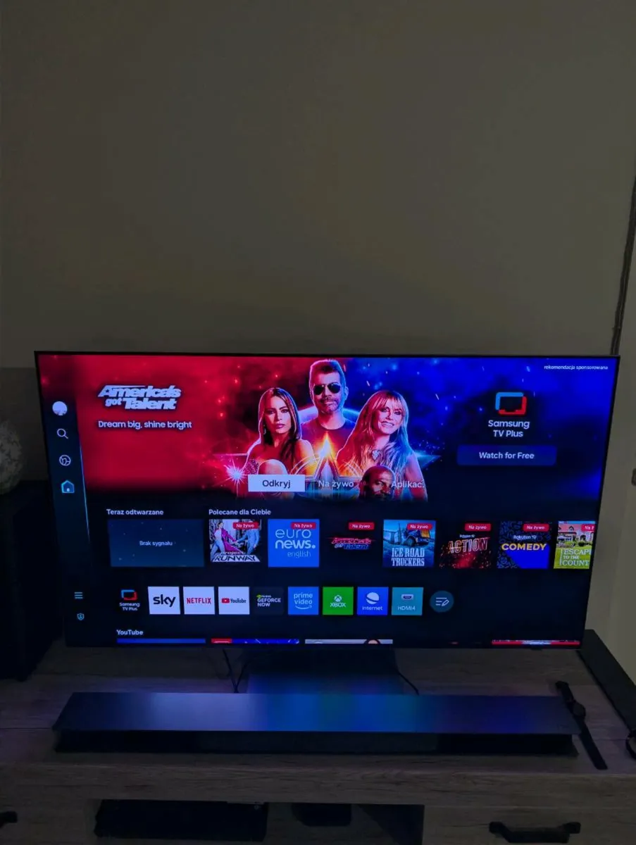 Samsung TV55"   model 55S95B with TCL soudbar - Image 2