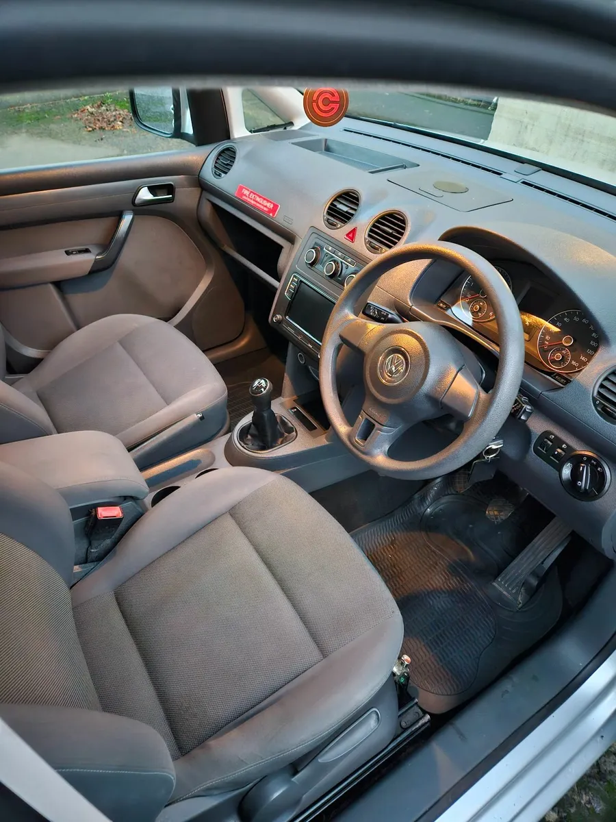 Volkswagen Caddy 2013 - Image 3