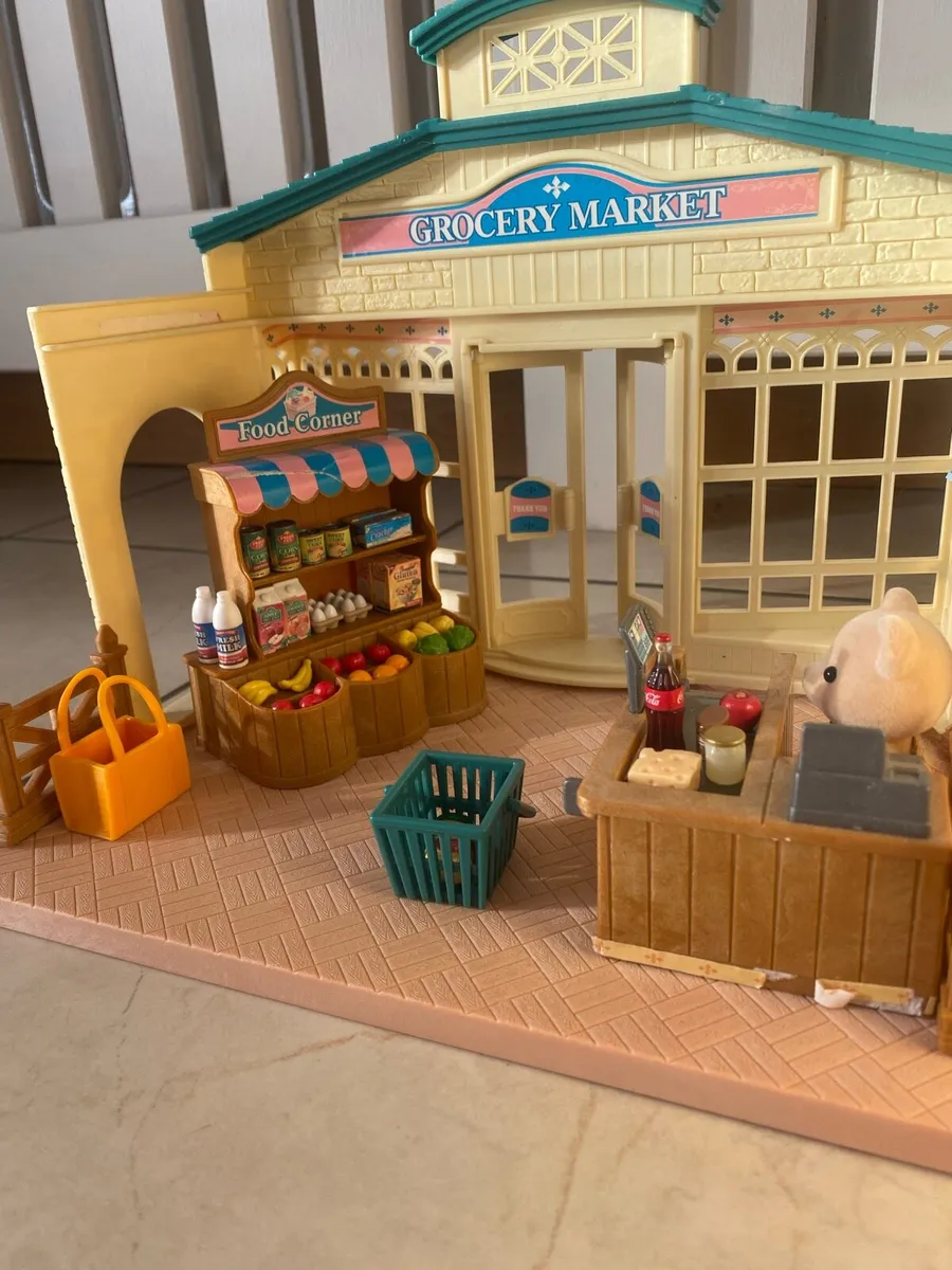 Sylvanian Family - Image 2