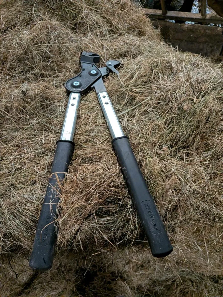 Fence pullers - Image 2