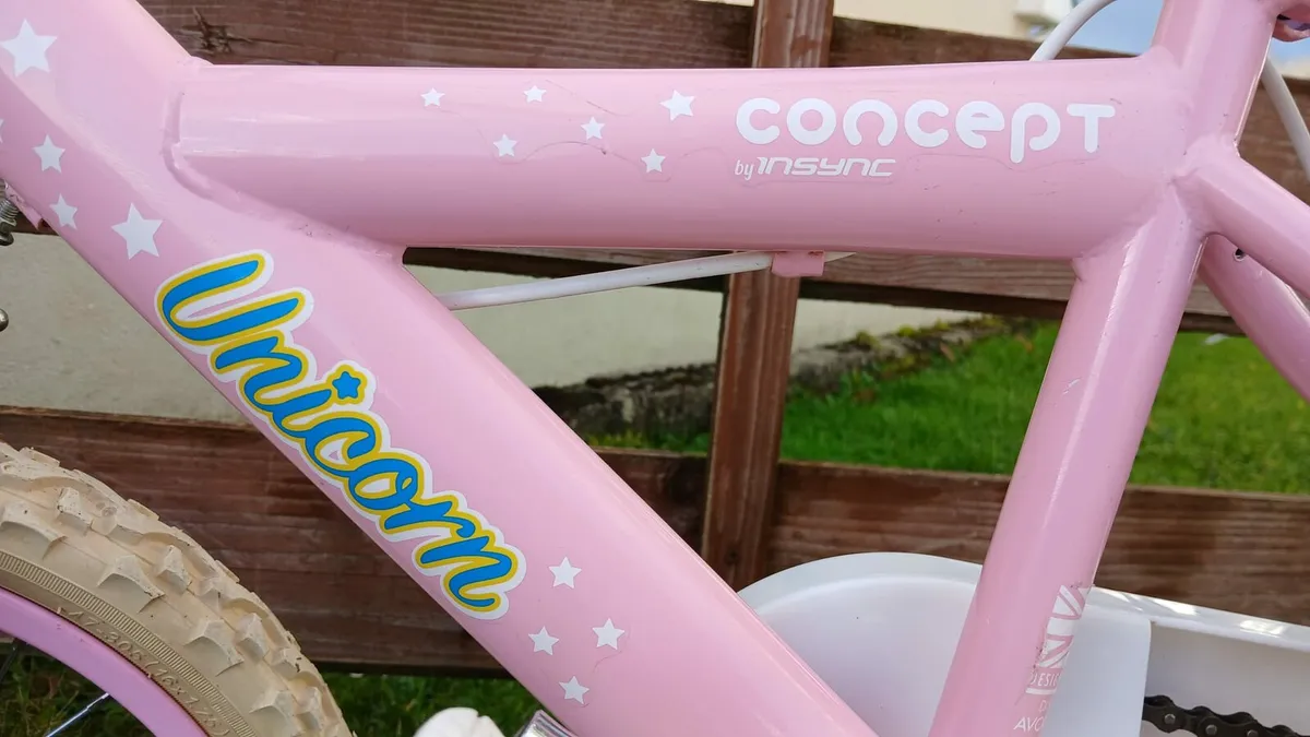 Concept Unicorn 16" Wheel Girls Bicycle - Image 3