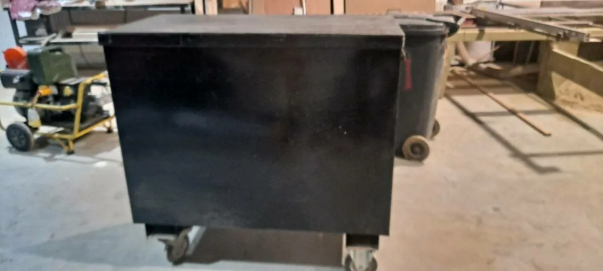 Large site box - Image 2