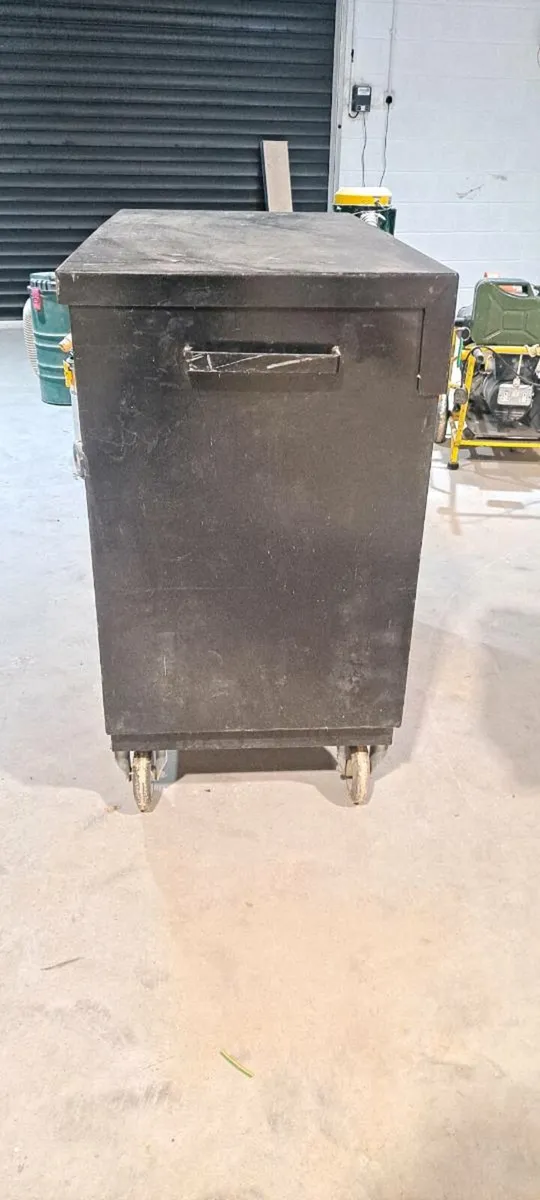 Large site box - Image 3