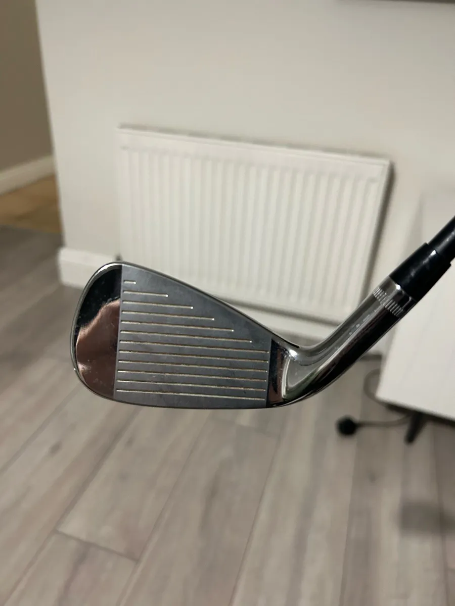 Wilson staff driving iron - Image 3