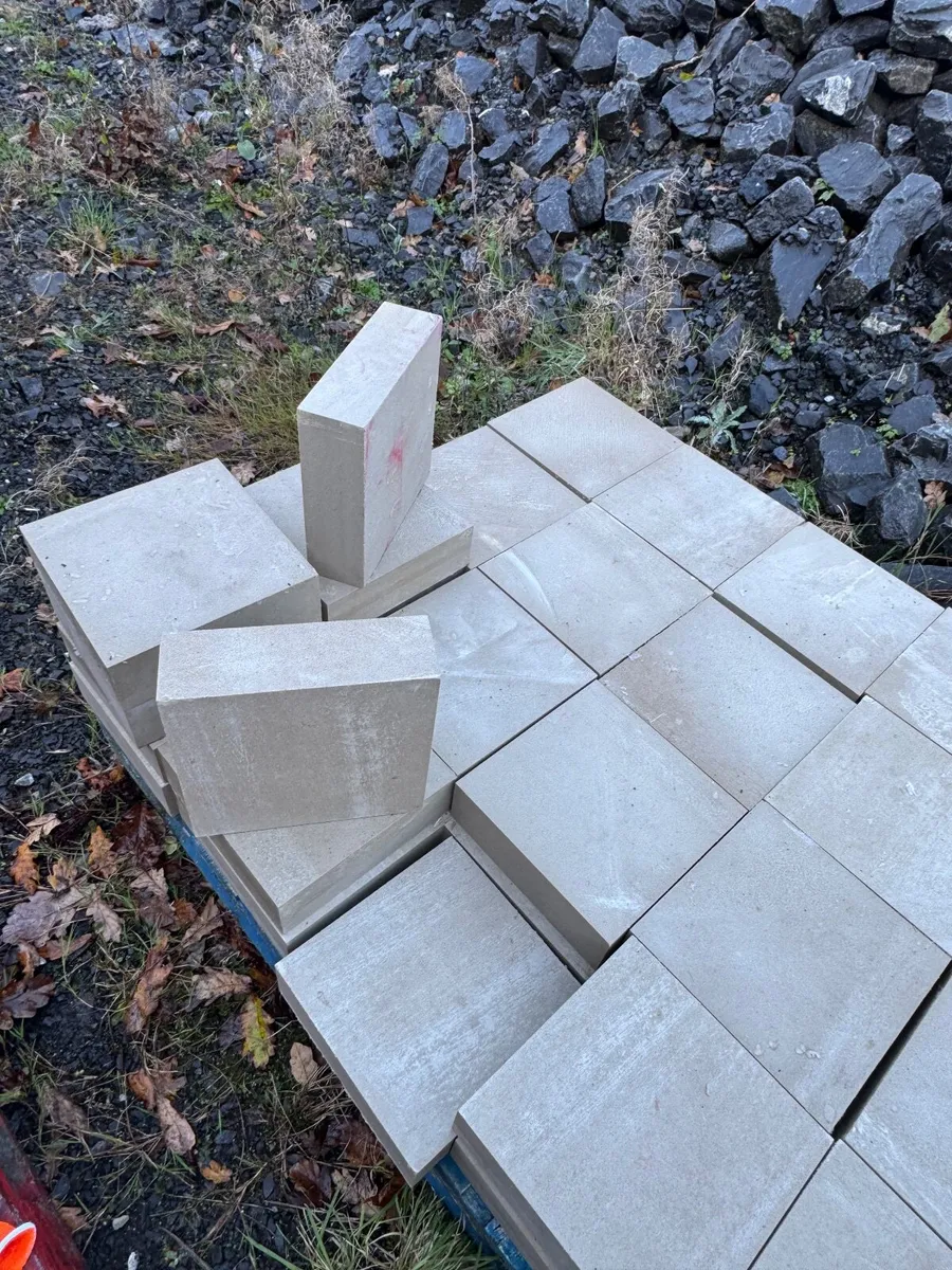 Cut sandstone - Image 3