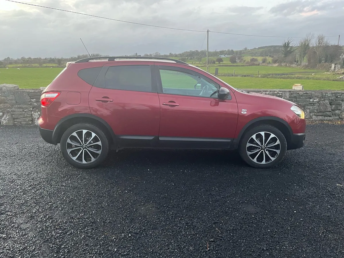 Nissan QashQai 2013 - Image 1