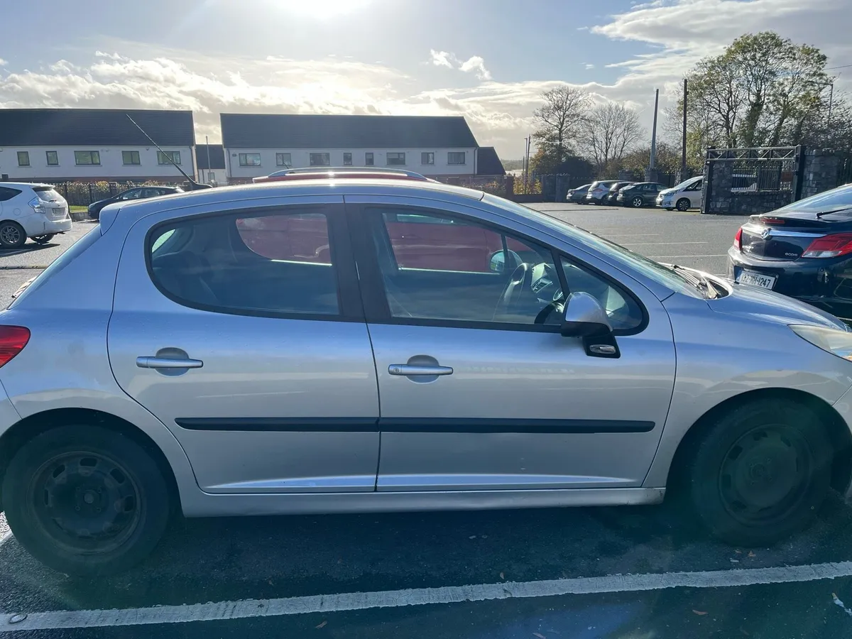 Peugeot 207 2007 - Image 4