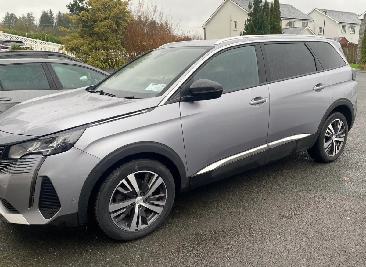 2022 Peugeot 5008 FL Allure - Image 4