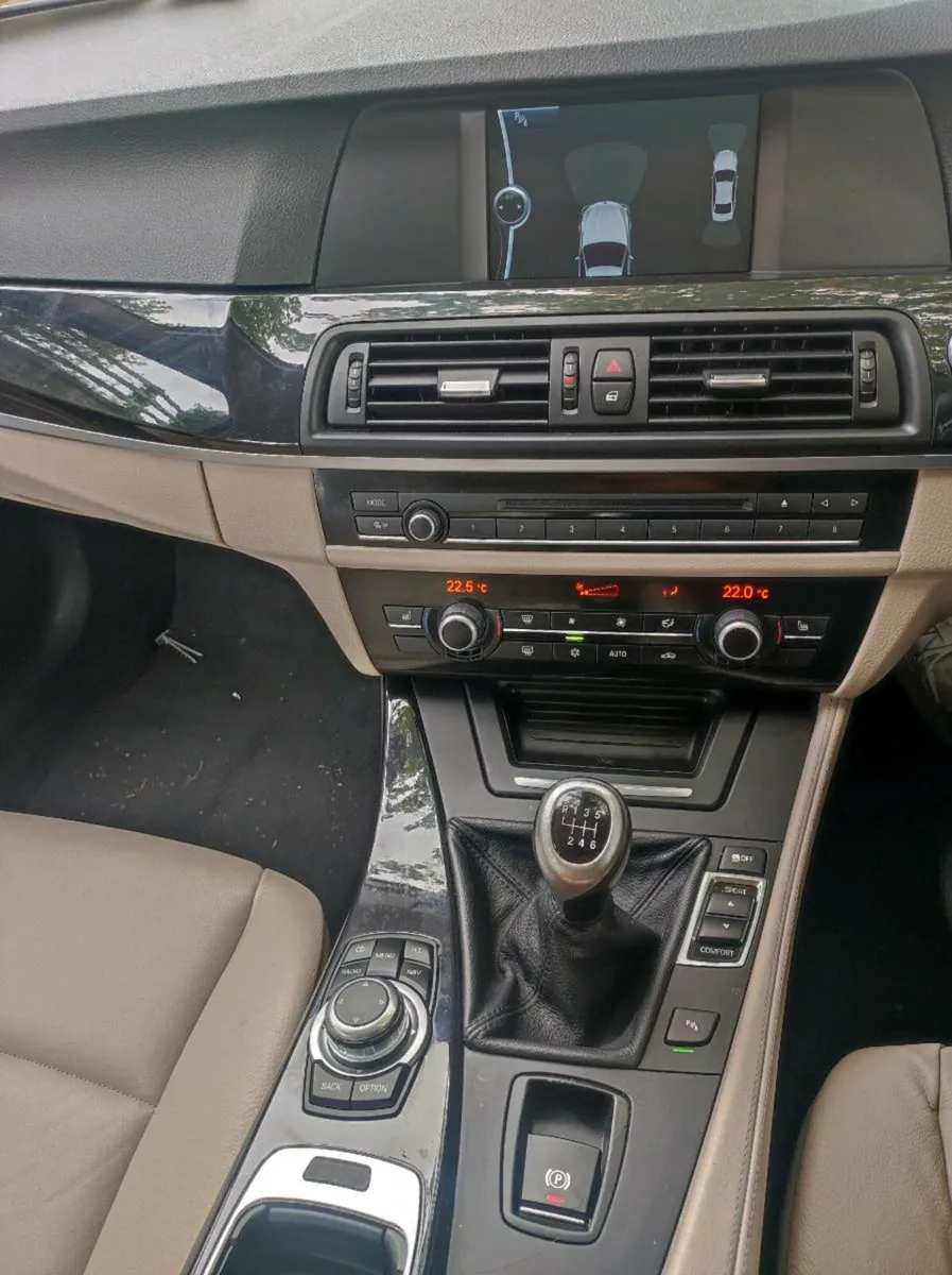 2012 BMW 520d - Image 3