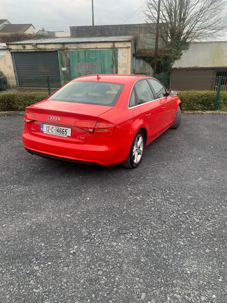 Audi A4 2.0 TDI Technik 136PS 4DR, 2012 - Image 3
