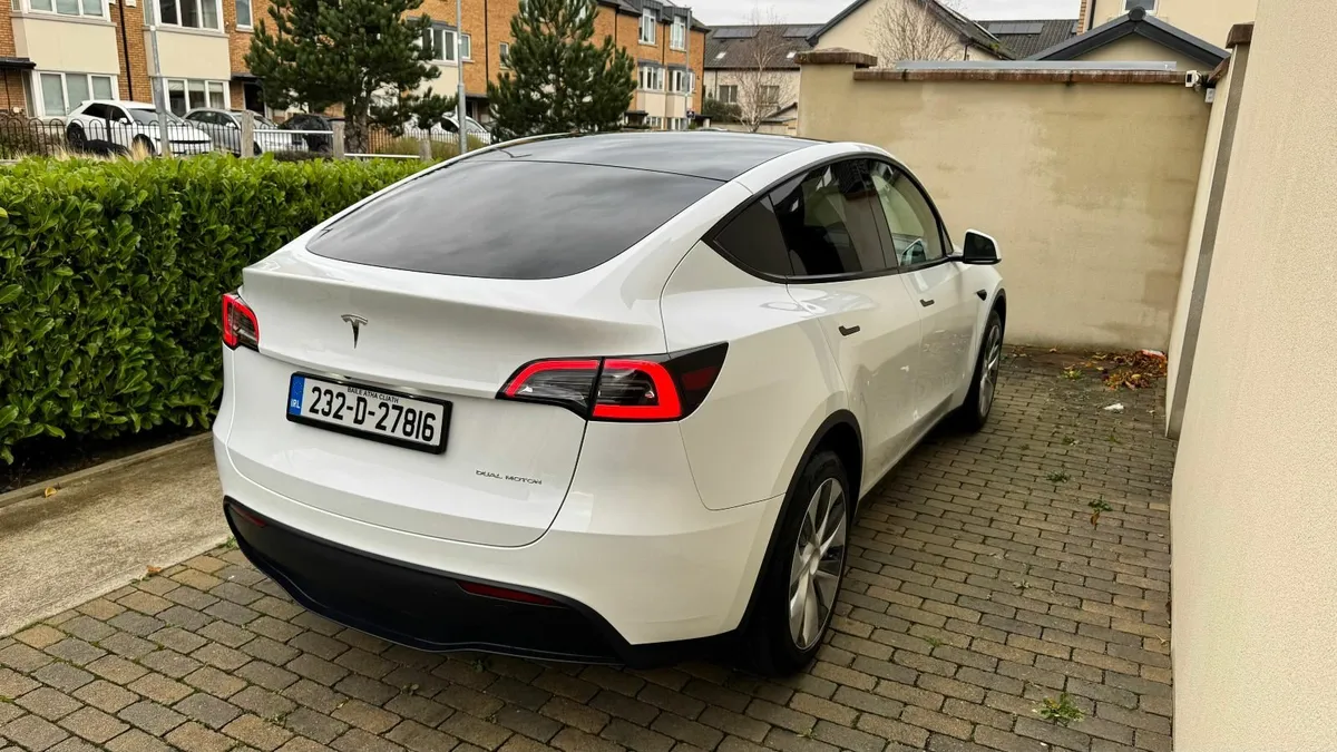 Tesla Model Y Long Range AWD December 2023 - Image 1