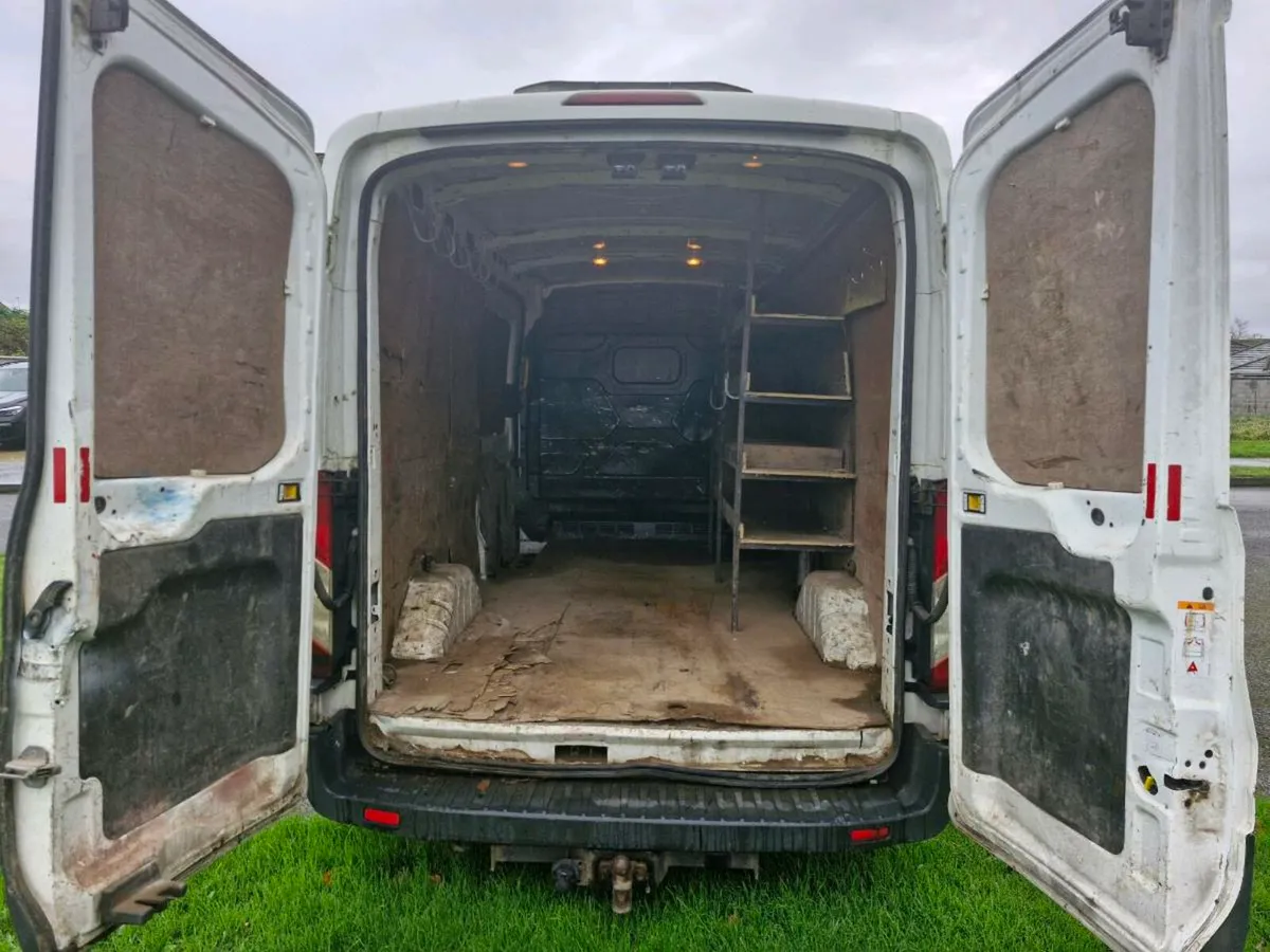 2017 Ford Transit - Image 4