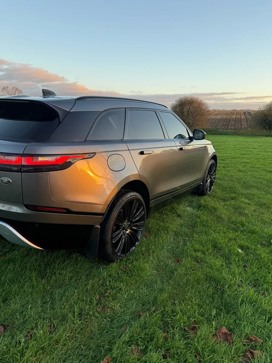 Range rover velar - Image 2
