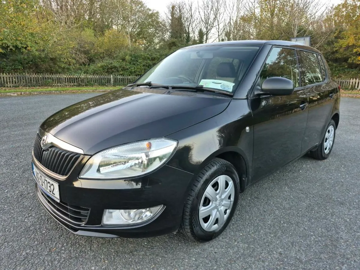 SKODA FABIA**ONLY 67,000mls**LIKE NEW - Image 2