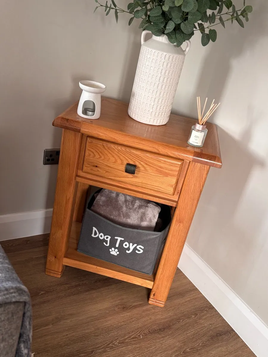 Side table - Image 1