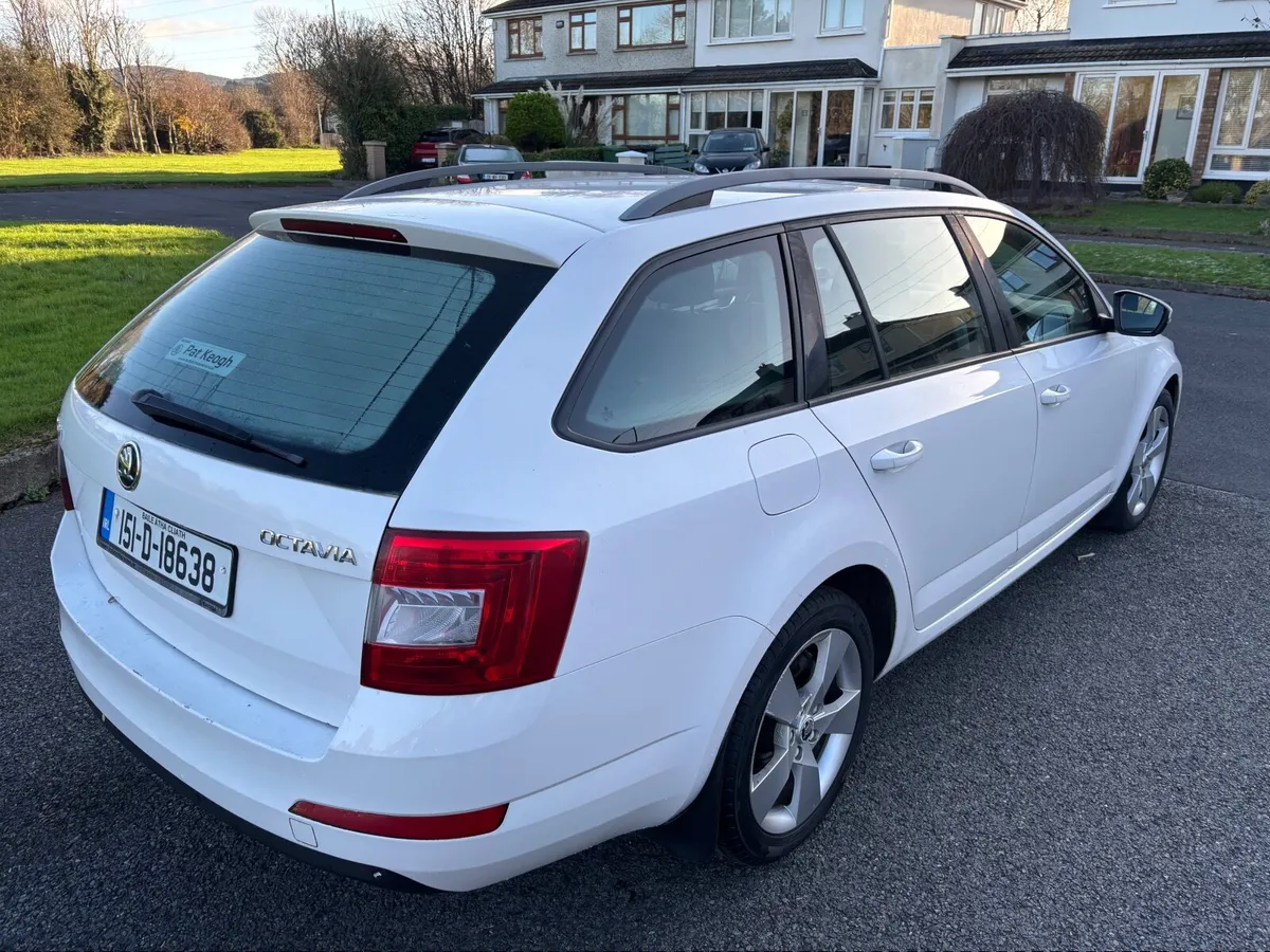 Skoda Octavia 2015 NCT 08/26 - Image 4