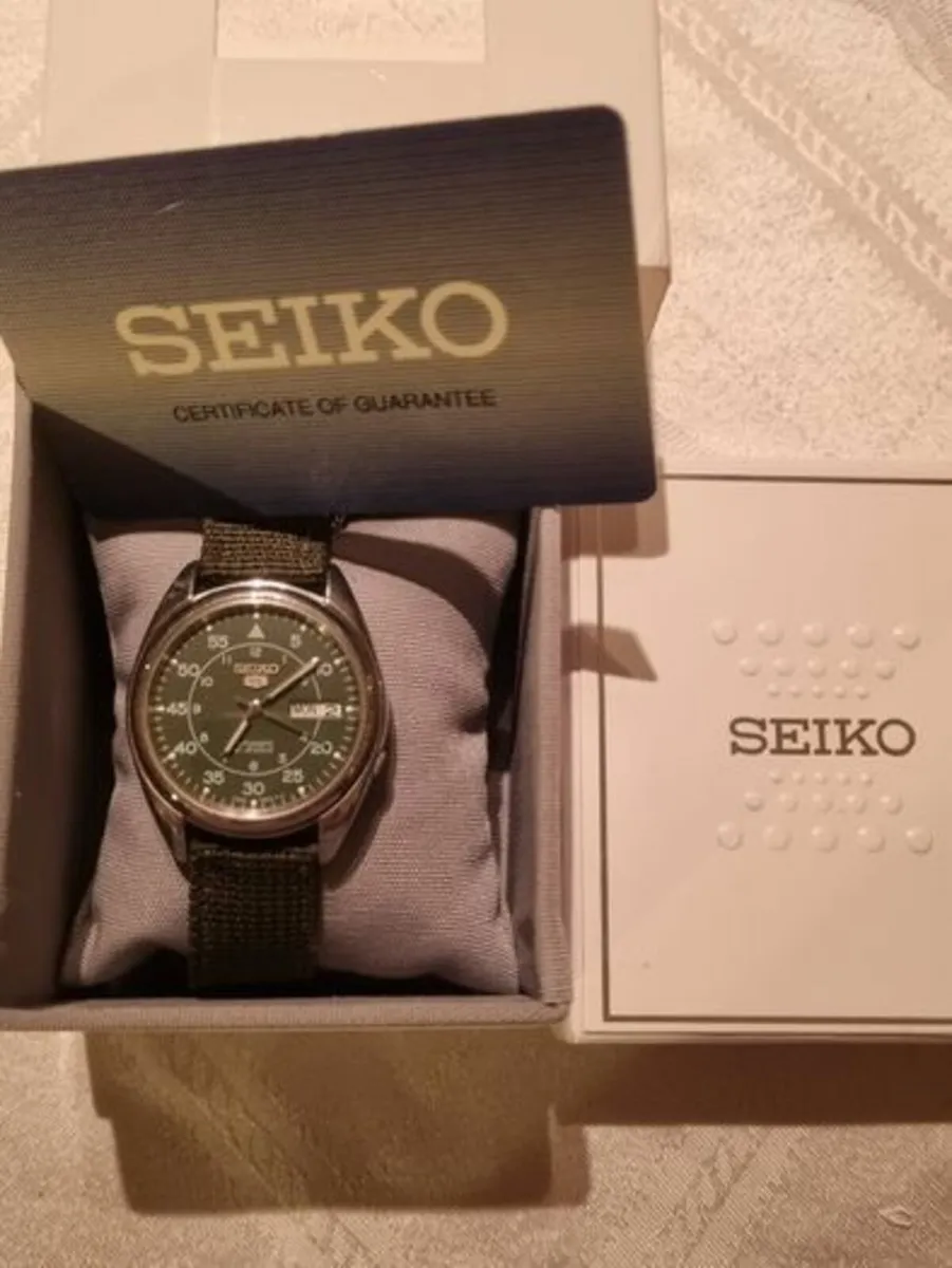 Seiko 5 automatic military watch - Image 1