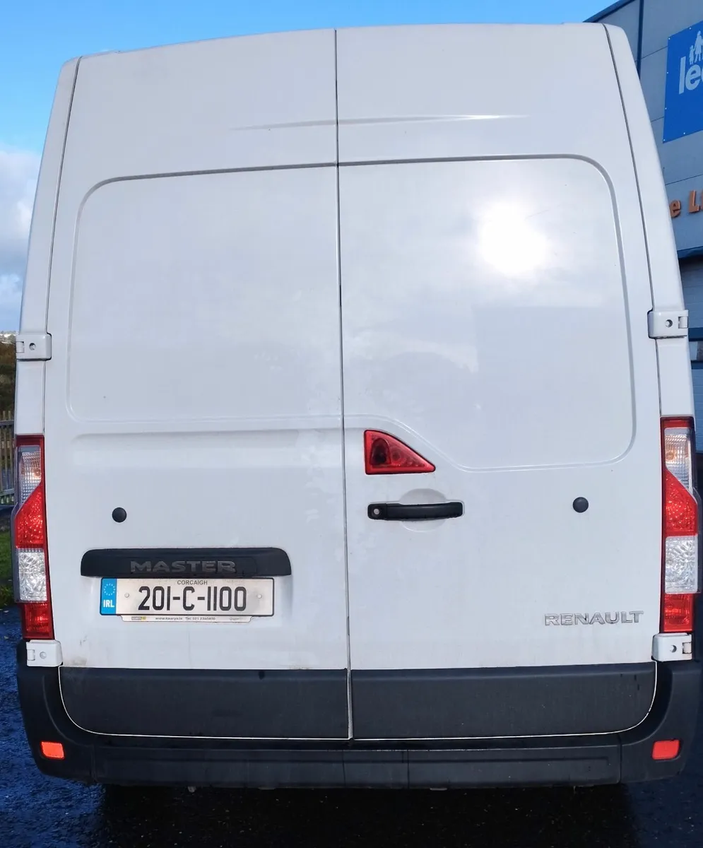 Renault Master 2020 - Image 3