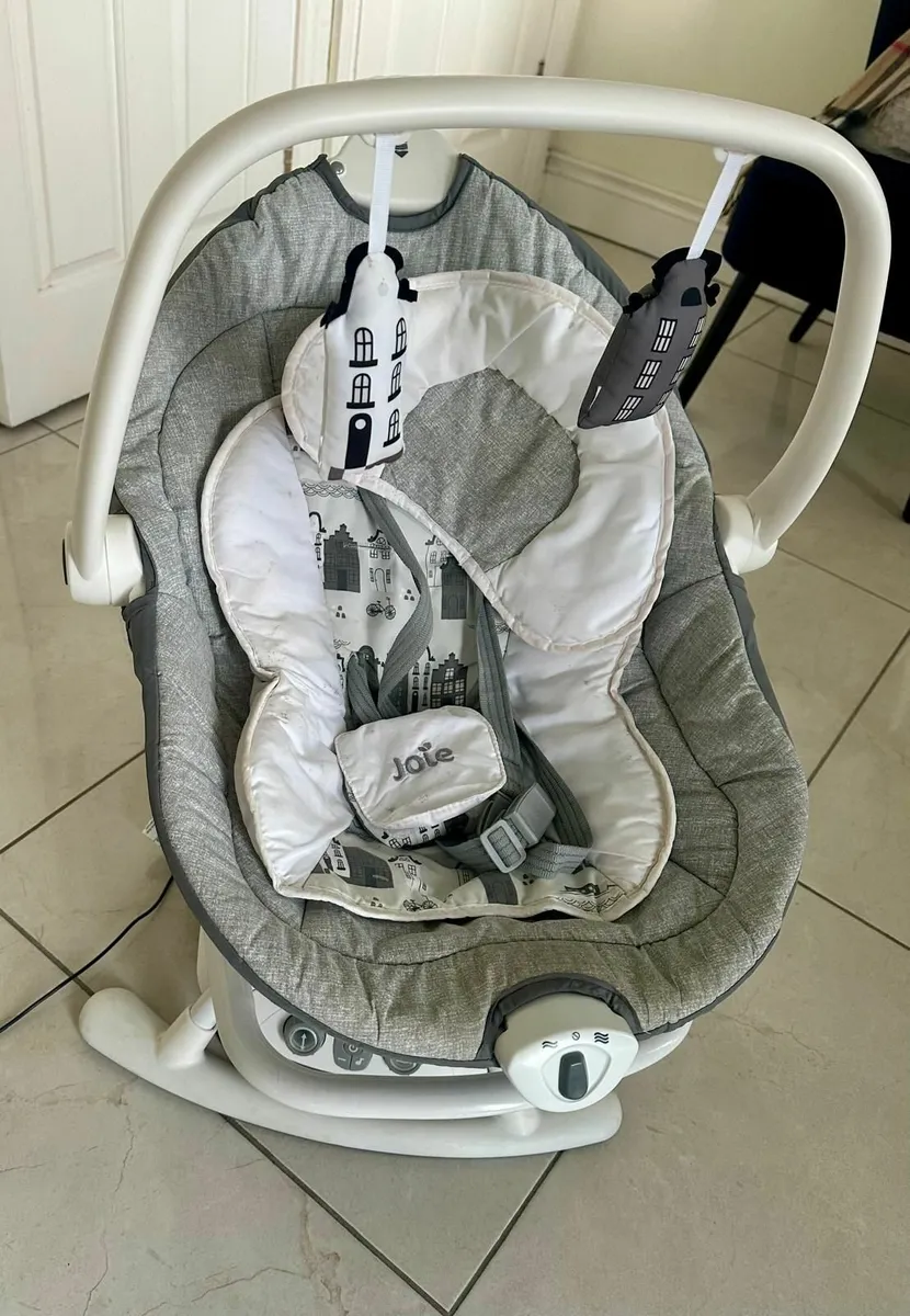Joie Sansa baby rocker/swing seat - Image 3