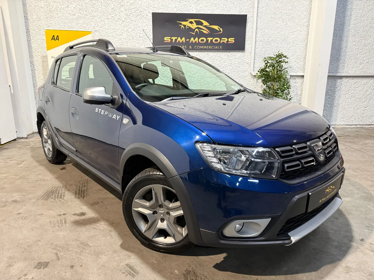 Dacia Sandero Stepway 2017 low kms - Image 1
