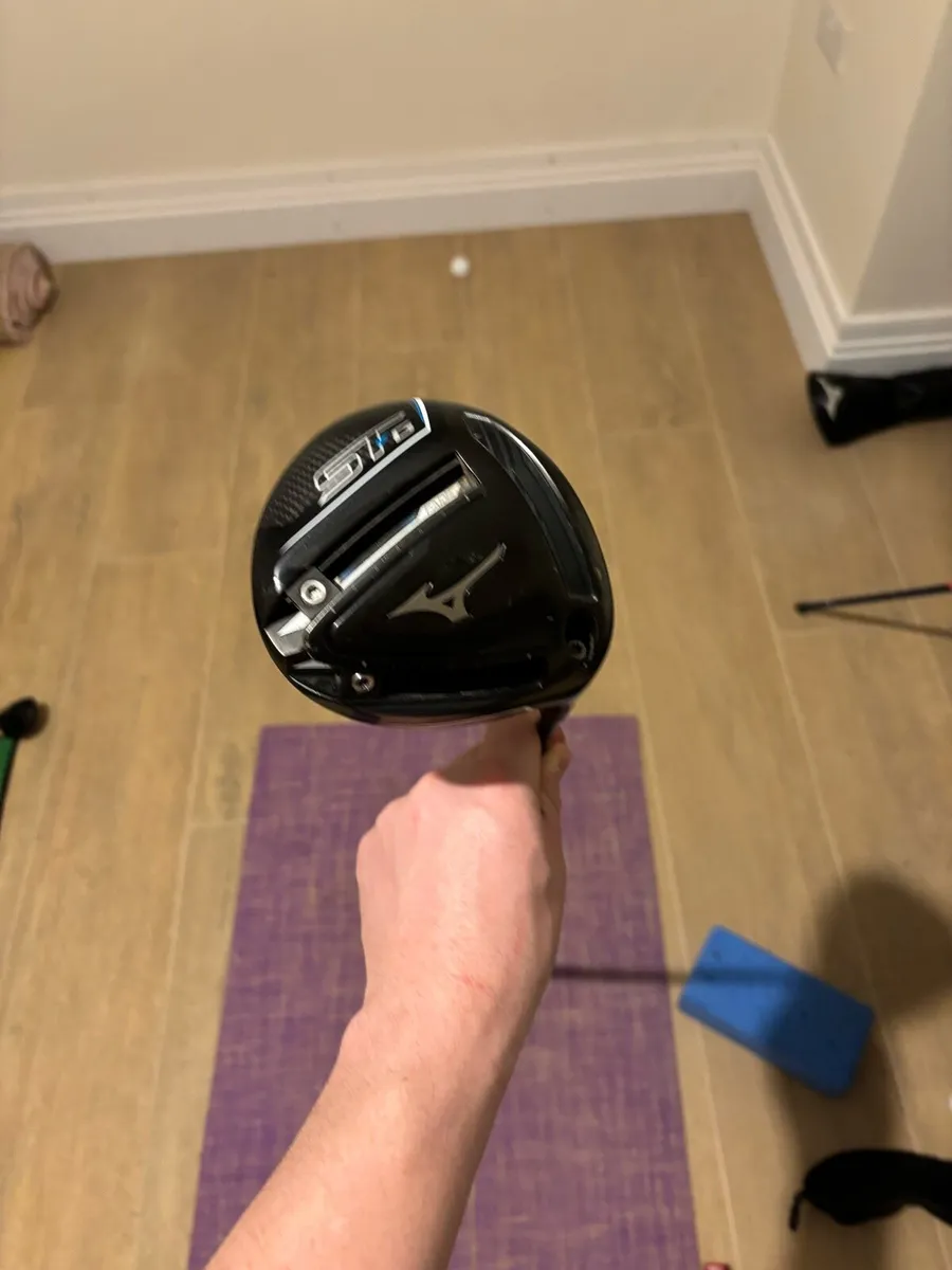 Golf Driver - Image 1