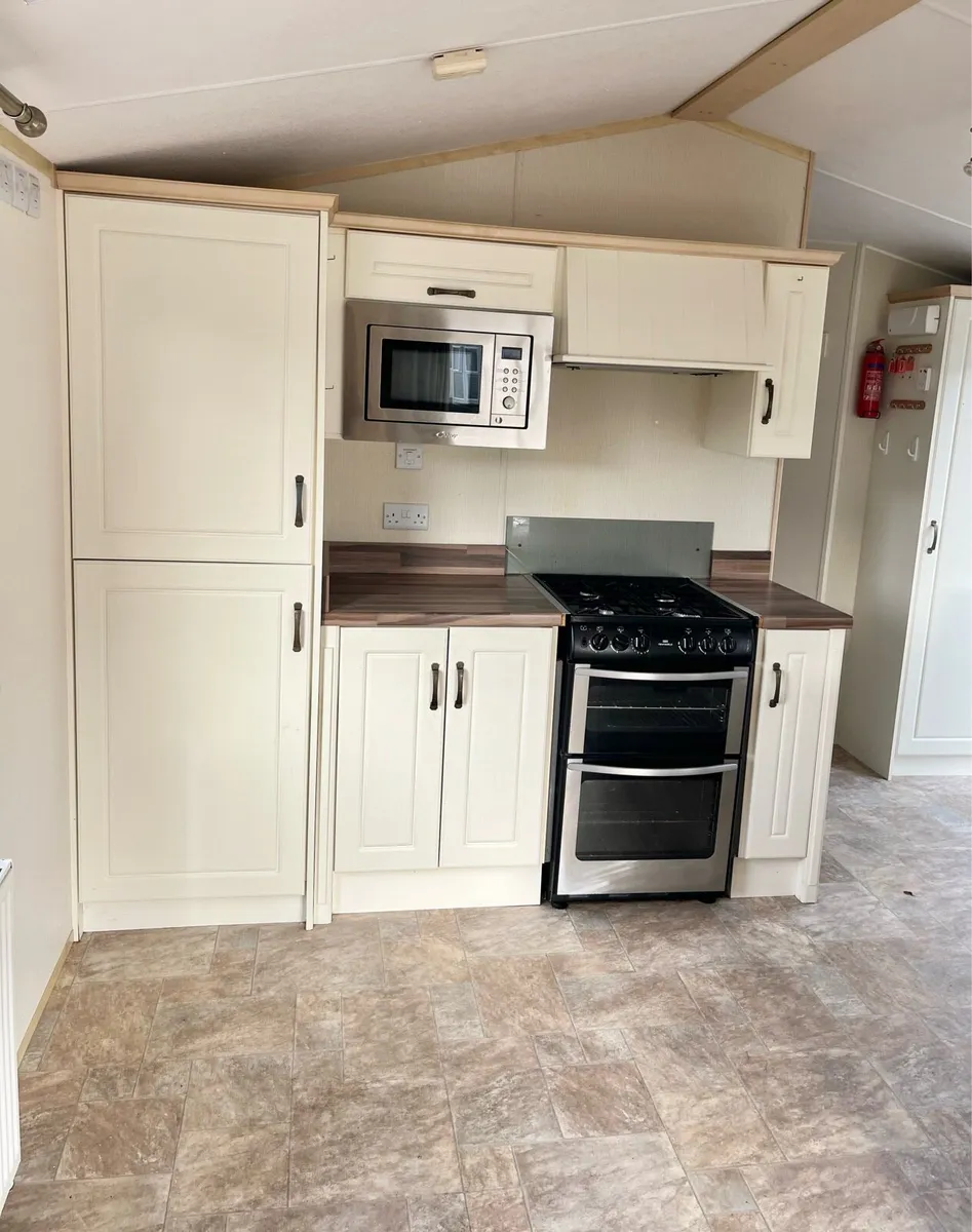 ATLAS Debonair @ Broomfield Mobile Homes - Image 4