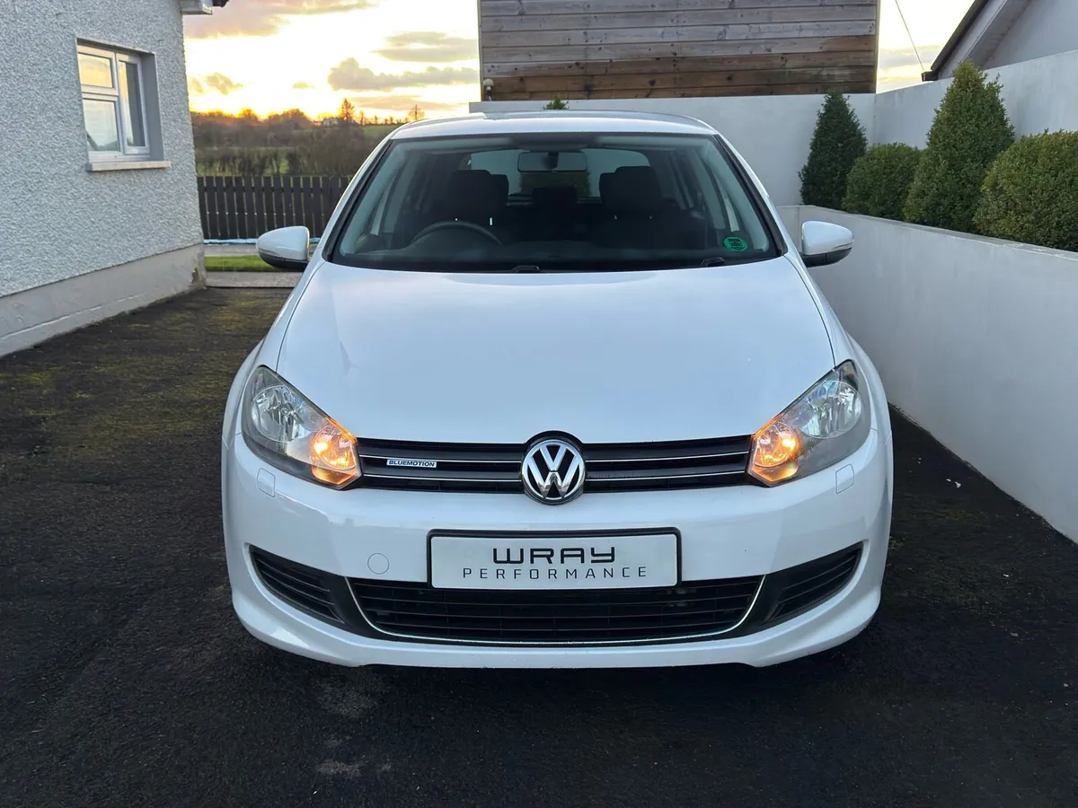 2011 Volkswagen Golf Bluemotion 1.6 TDI 105 - Image 4
