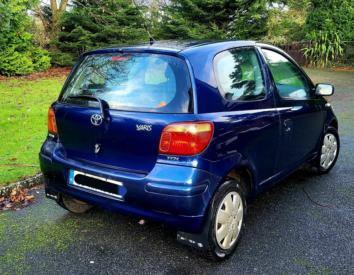 Toyota Yaris 2005 - Image 3