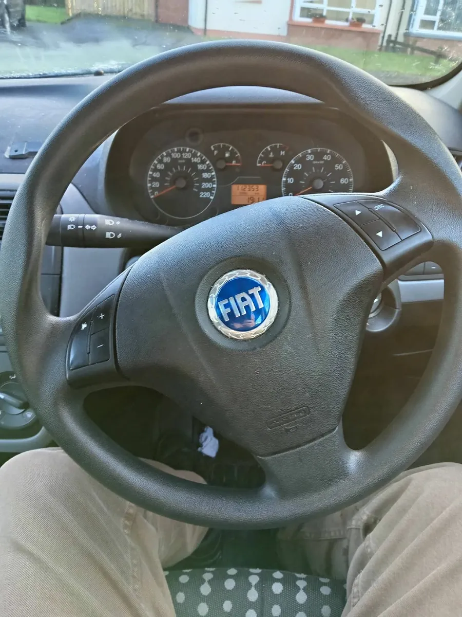 Fiat Punto 2006 PETROL 1.2 TAXED AND NCTD - Image 2