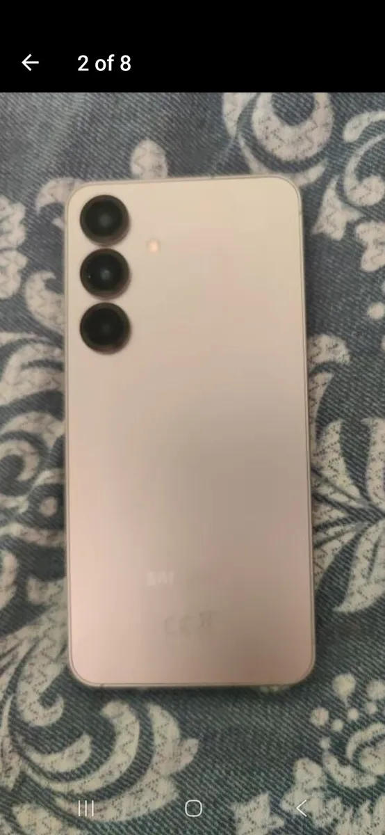 Samsung S25 with Extras - Image 2