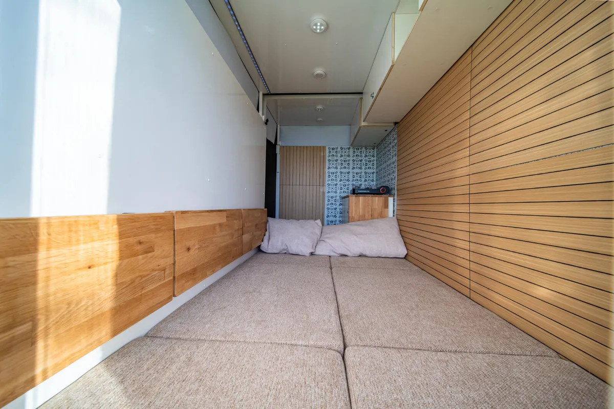 Campervan Room - Image 4