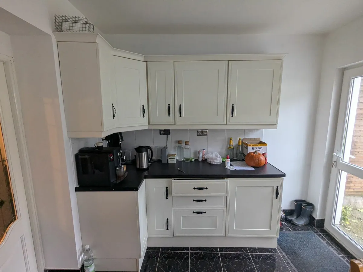 L-Shape Cream Shaker Kitchen Units