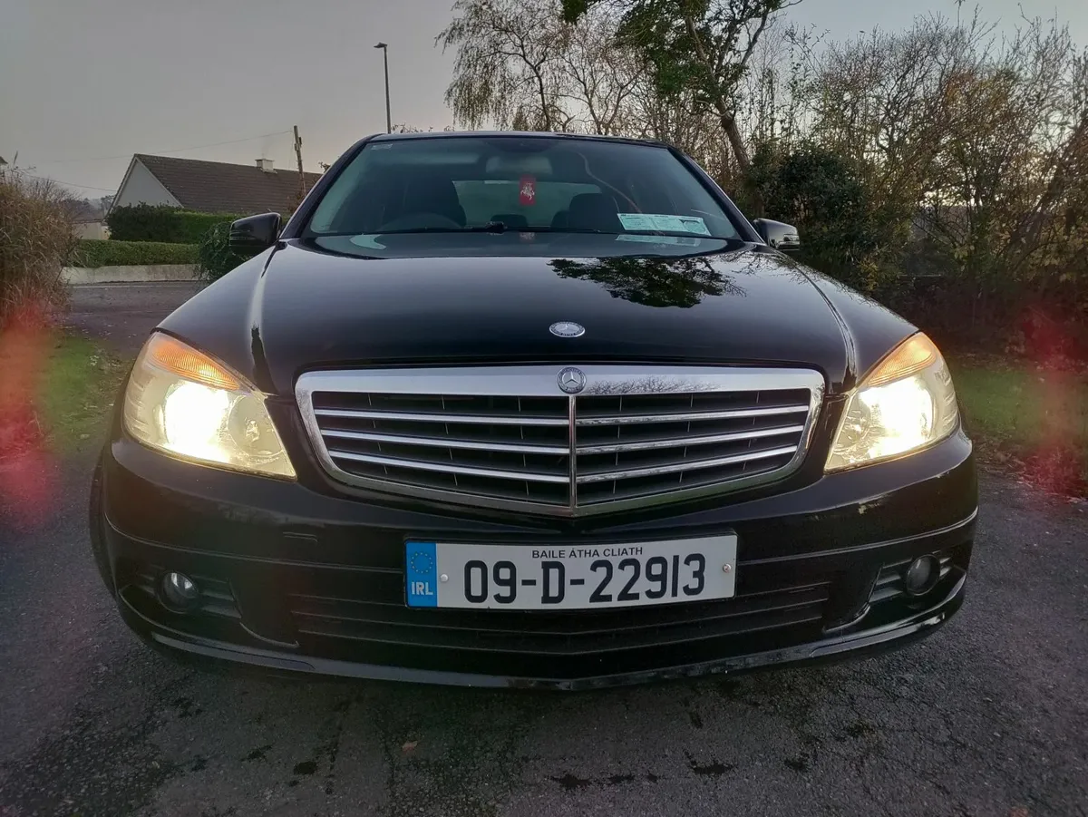 Mercedes-Benz Nct 22/11/2026 - Image 3